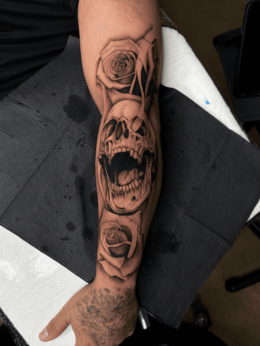 Skull & Roses